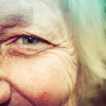 Diez consejos para mejorar la convivencia con una persona con demencia